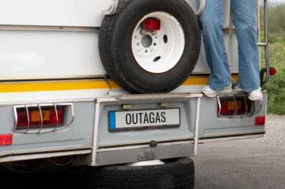 When is the Perfect Time to Replace RV Tires?