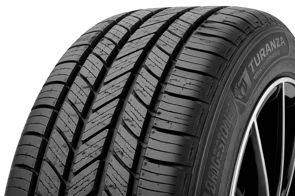 Bridgestone Turanza Everdrive tread pattern showing the asymmetric design